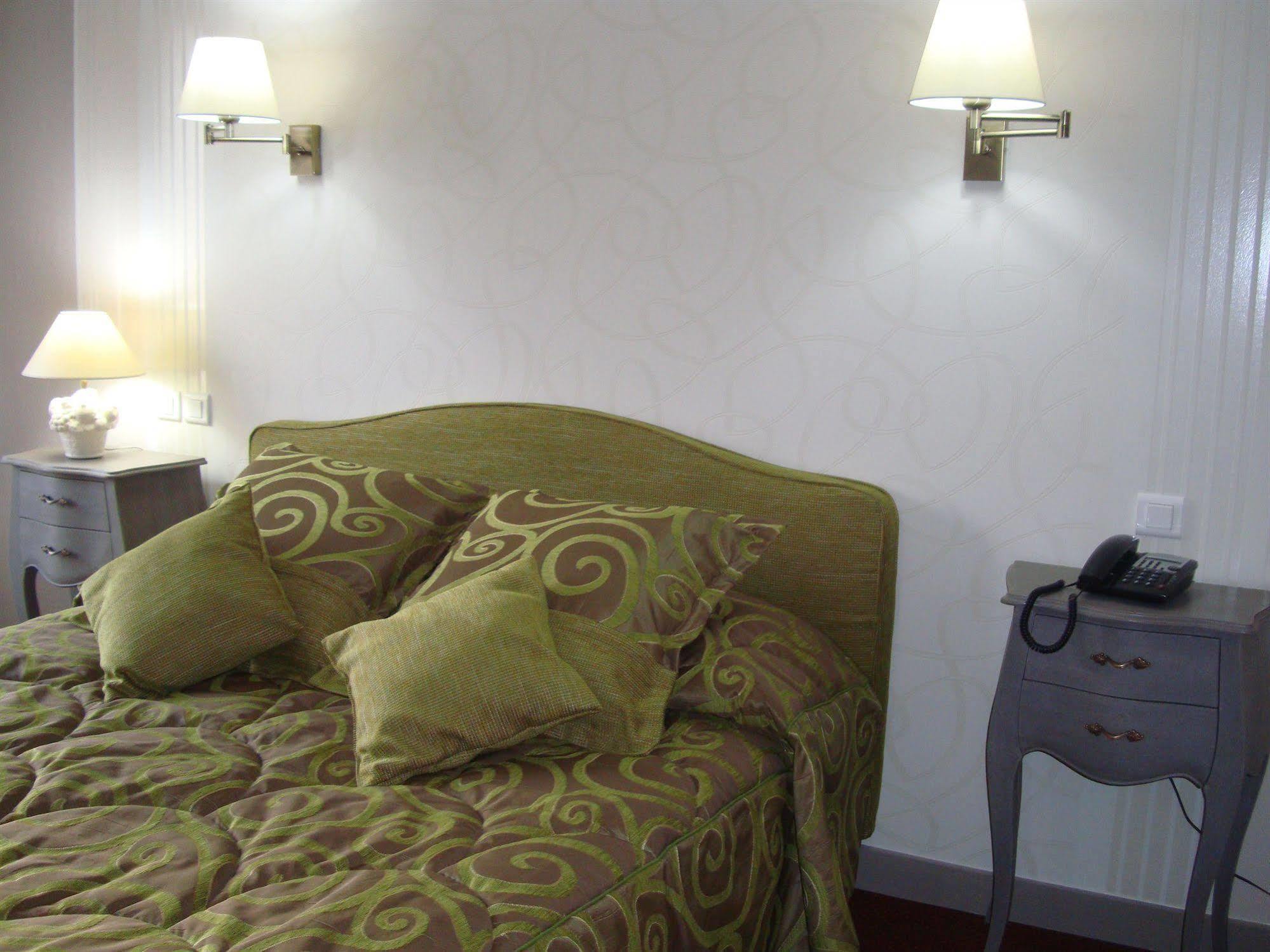 Hotel Le Gue Du Holme 圣康坦索勒 外观 照片