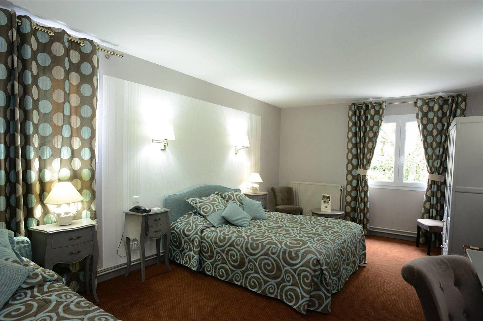 Hotel Le Gue Du Holme 圣康坦索勒 外观 照片