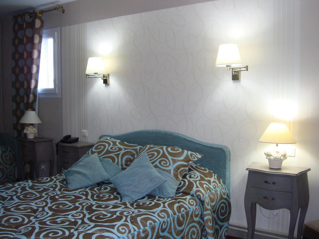 Hotel Le Gue Du Holme 圣康坦索勒 客房 照片